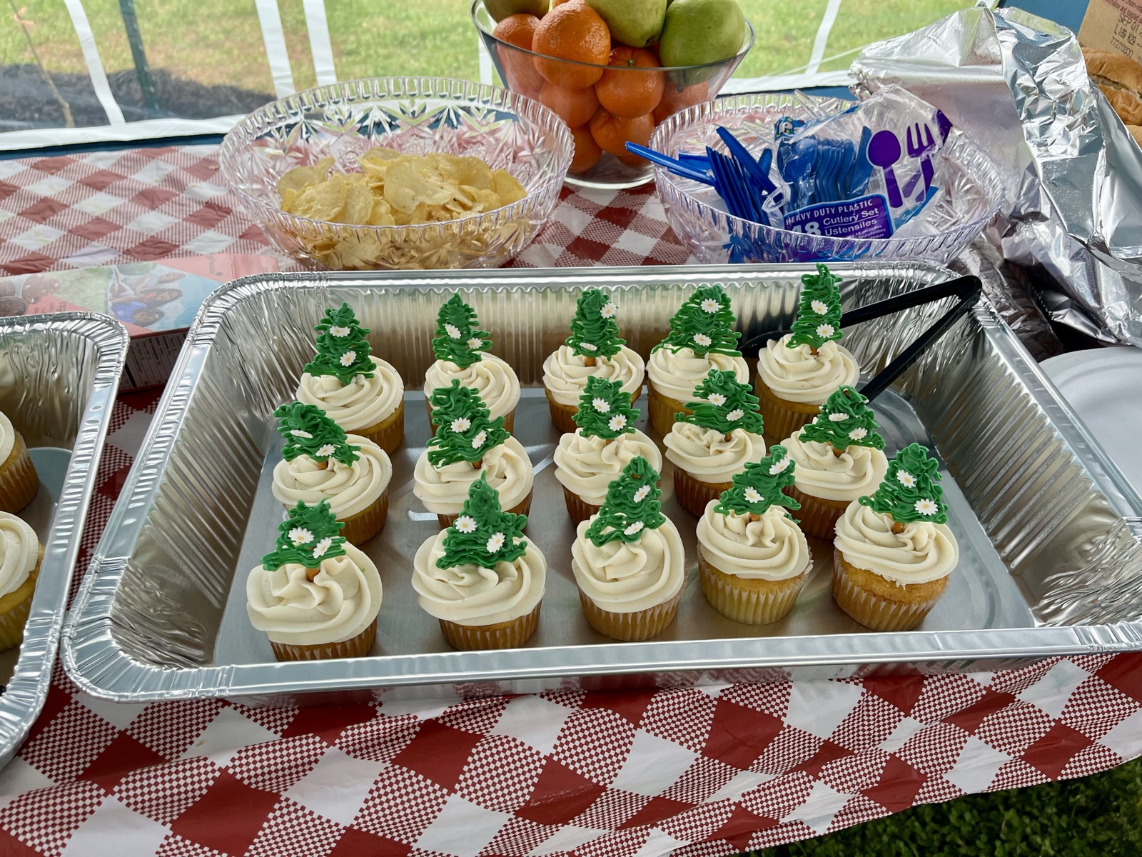 Tree-topped cupcakes for the crew.